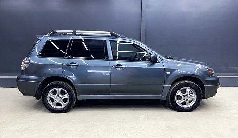 Mitsubishi Outlander, 2003г, полный привод, механика