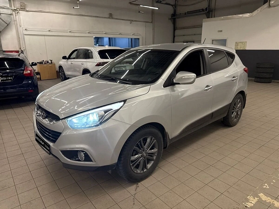 Hyundai ix35, 2014г., передний привод, механика