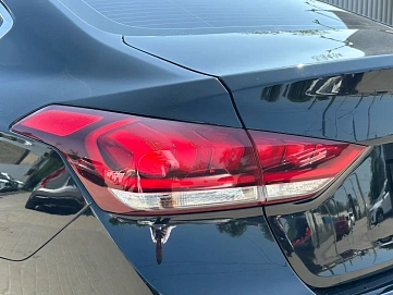 Hyundai Genesis, 2016г, задний привод, автомат