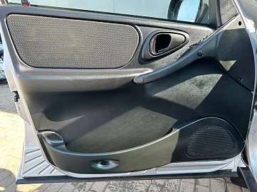 Chevrolet Niva, 2012г, полный привод, механика