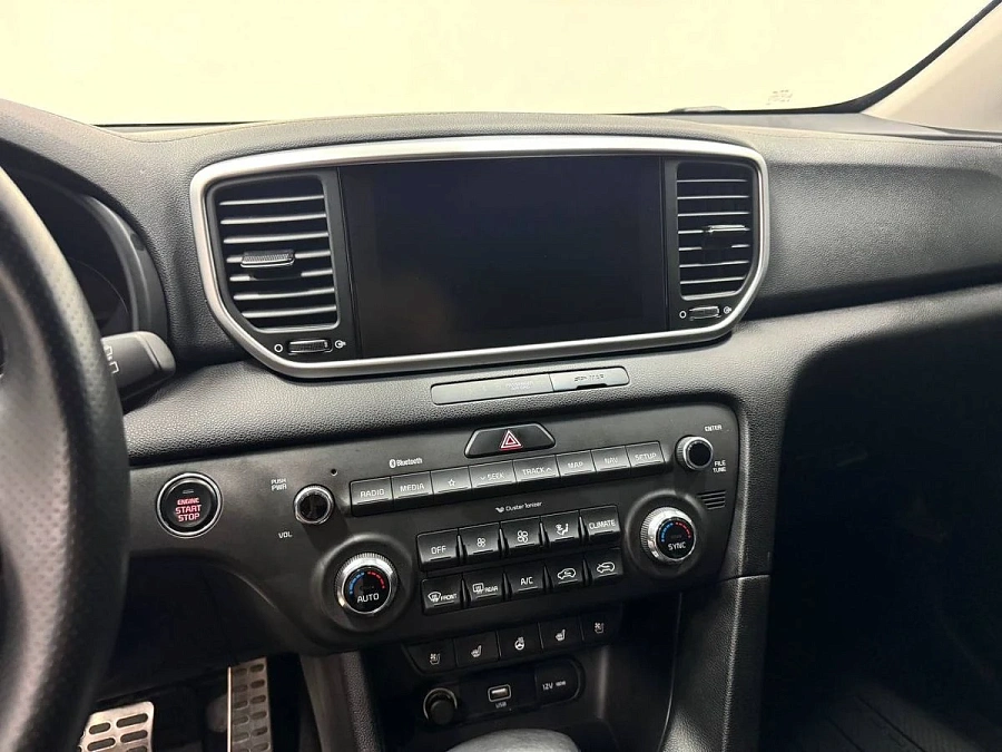 Kia Sportage, 2021г., передний привод, робот