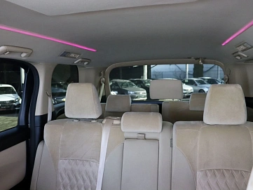 Toyota Alphard, 2019г, полный привод, вариатор