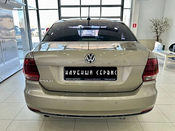 Volkswagen Polo, 2018г, передний привод, механика