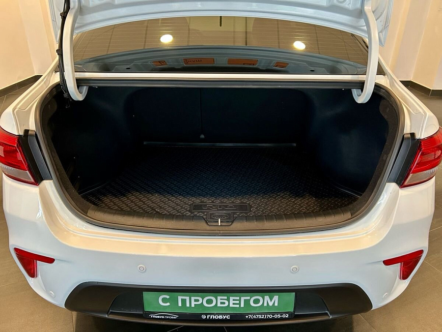 Kia , 2020г., передний привод, автомат