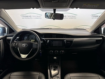 Toyota Corolla, 2013г, передний привод, автомат