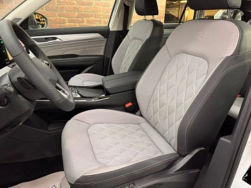 Volkswagen Tavendor, 2025г, полный привод, робот