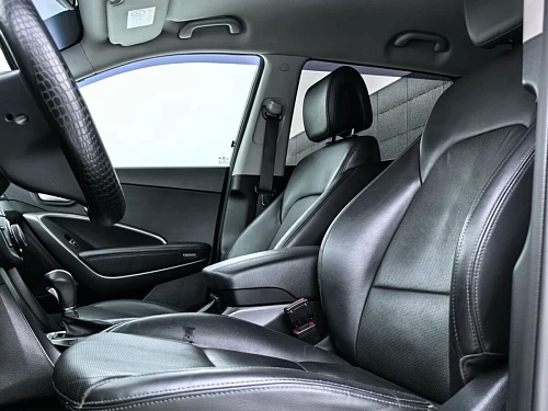 Hyundai Santa Fe, 2016г, полный привод, автомат