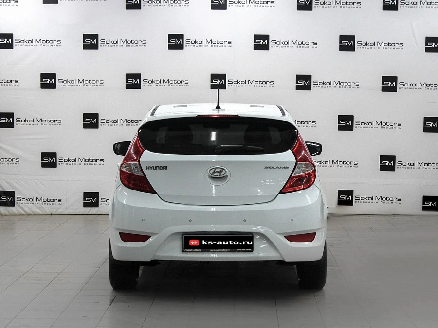 Hyundai Solaris, 2011г., передний привод, механика
