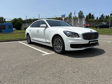 Kia K900, 2019г, полный привод, автомат