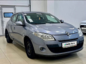 Renault Megane, 2011г., передний привод, механика