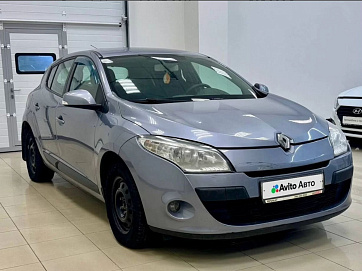 Renault Megane, 2011г, передний привод, механика