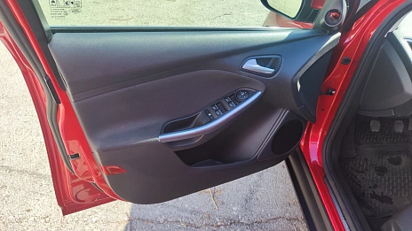 Ford Focus, 2012г, передний привод, механика