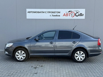 Skoda Octavia, 2011г, передний привод, робот