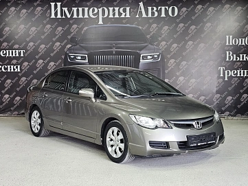 Honda Civic, 2008г, передний привод, механика