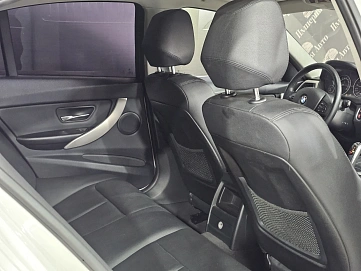 BMW 3 серии, 2014г, задний привод, автомат