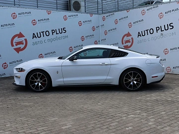 Ford Mustang, 2019г, задний привод, автомат