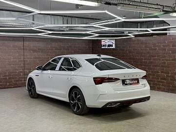 Skoda Octavia, 2025г, передний привод, робот