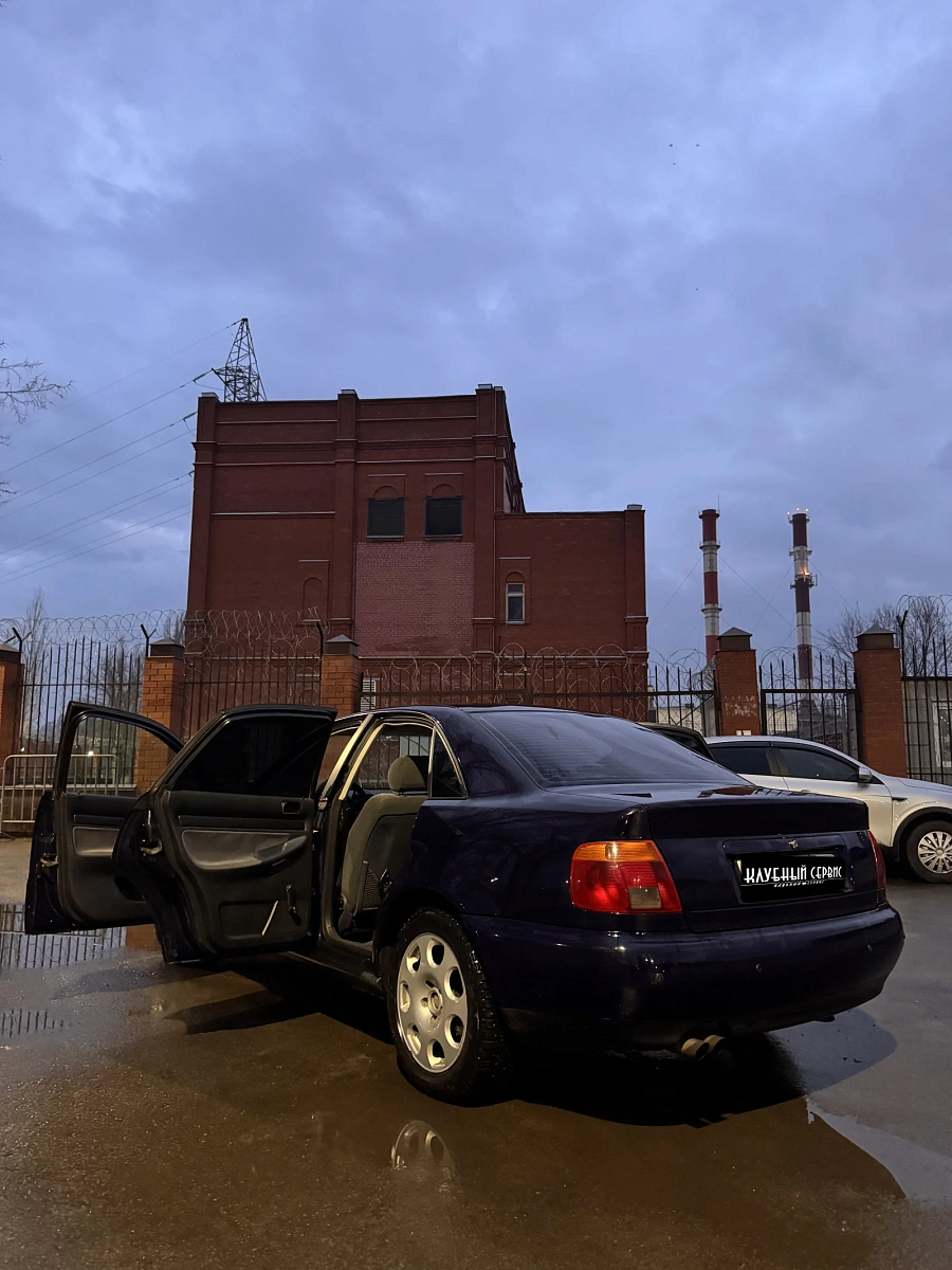 Audi A4, 1996г., передний привод, механика