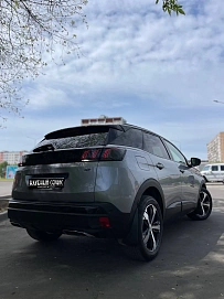 Peugeot 3008, 2022г, передний привод, автомат