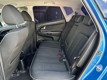 Kia Venga, 2011г, передний привод, автомат