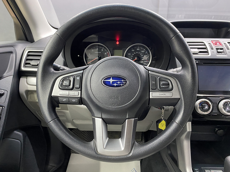 Subaru Forester, 2017г., полный привод, вариатор