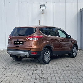 Ford Kuga, 2014г, передний привод, автомат