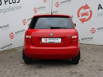 Skoda Fabia, 2012г, передний привод, механика
