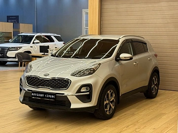 Kia Sportage, 2021г, передний привод, автомат