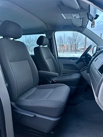 Volkswagen Caravelle, 2011г, передний привод, механика