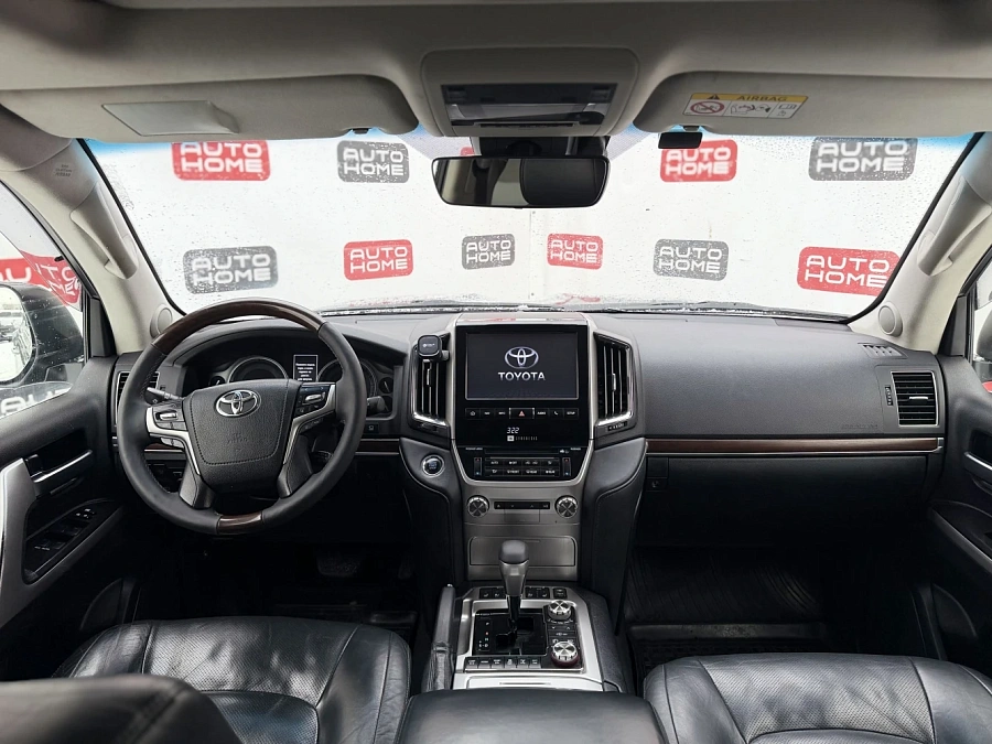 Toyota Land Cruiser, 2016г., передний привод, автомат