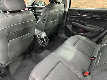 Volkswagen , 2024г., передний привод, робот