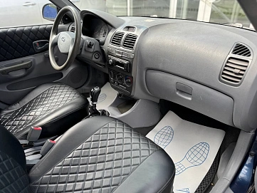 Hyundai Accent, 2008г, передний привод, механика