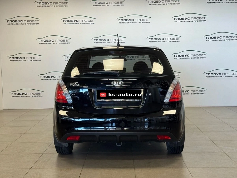Kia Rio, 2010г., передний привод, механика