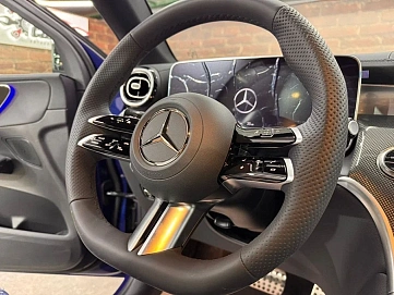 Mercedes-Benz GLC, 2025г, полный привод, автомат