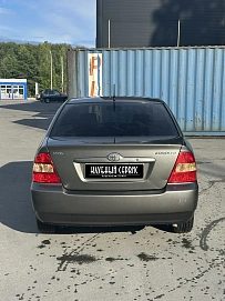 Toyota Corolla, 2003г, передний привод, механика