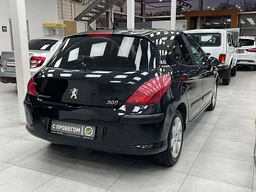 Peugeot 308, 2008г, передний привод, механика