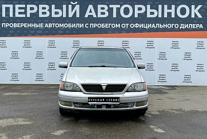 Toyota Vista, 1999г, передний привод, автомат