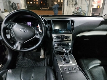 Infiniti G, 2012г, задний привод, автомат