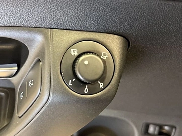 Volkswagen Polo, 2018г, передний привод, механика