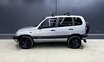 Chevrolet Niva, 2004г., полный привод, механика