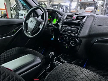 Lada (ВАЗ) Kalina, 2015г, передний привод, механика