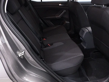 Volkswagen T-Cross, 2021г, передний привод, робот