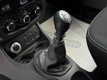 Renault Duster, 2017г, полный привод, механика