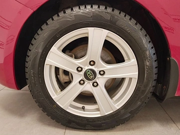 Kia Cerato, 2013г, передний привод, механика