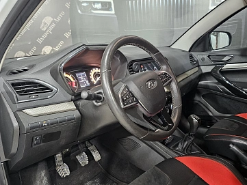 Lada (ВАЗ) Vesta, 2023г, передний привод, механика