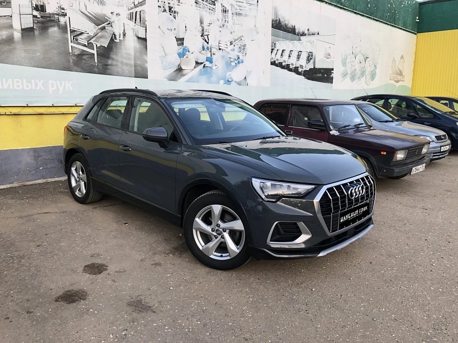 Audi Q3, 2019г., передний привод, робот