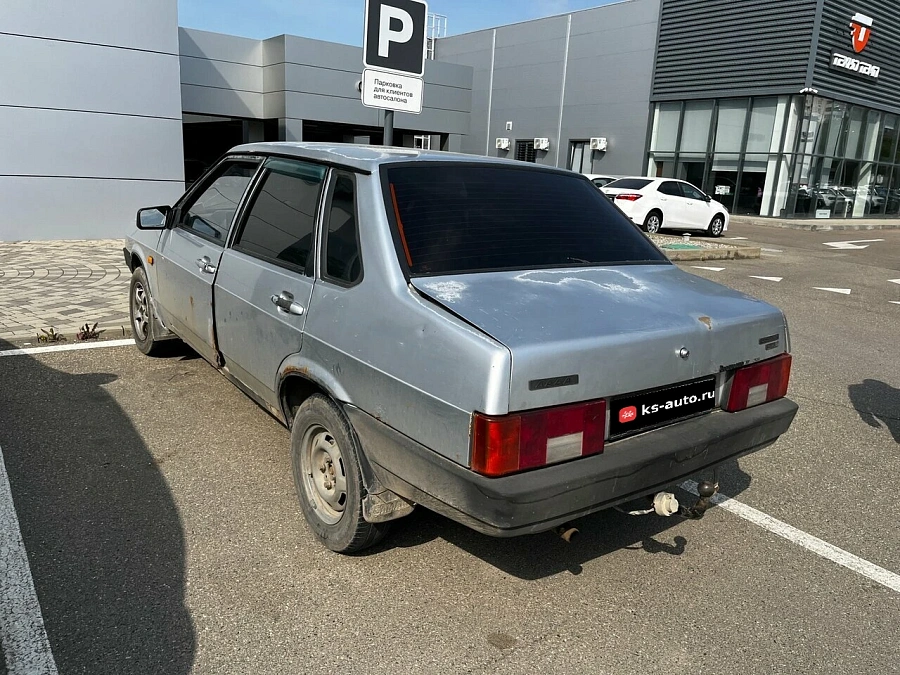 Lada (ВАЗ) 21099, 2001г., передний привод, механика