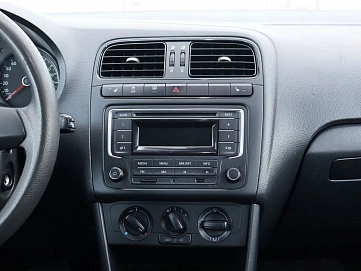 Volkswagen Polo, 2014г, передний привод, автомат