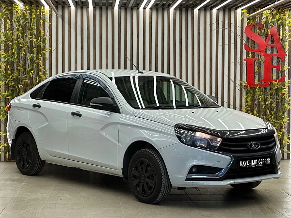 Lada (ВАЗ) Vesta, 2018г., передний привод, механика