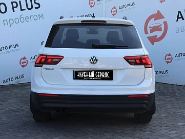 Volkswagen Tiguan, 2019г, передний привод, механика